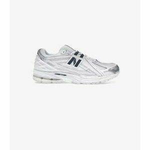 Rövid szárú edzőcipők New Balance 1906R White Navy Silver Metallic kép