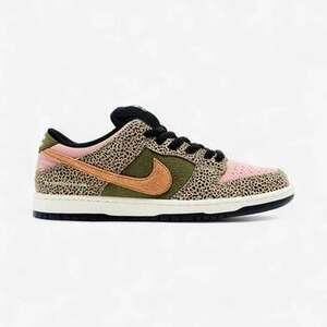 Rövid szárú edzőcipők Nike SB Dunk Low Arts-Rec kép