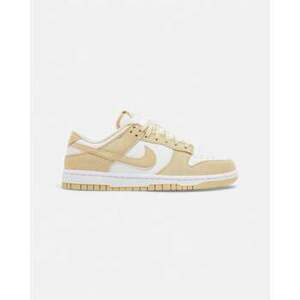 Rövid szárú edzőcipők Nike Dunk Low SE Team Gold Suede kép