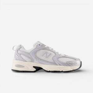 Rövid szárú edzőcipők New Balance 530 Silver Metallic Reflection kép