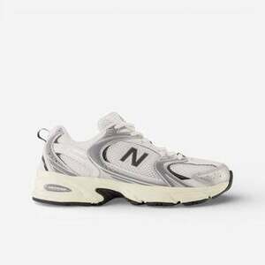Rövid szárú edzőcipők New Balance U530 Silver Metallic kép