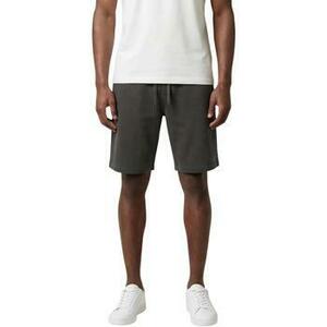 rövidnadrág zöld, férfi kép