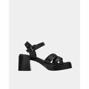 Szandálok / Saruk Refresh 175096 kép