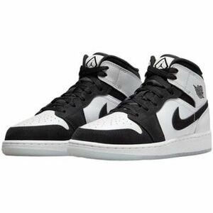 Divat edzőcipők Nike 1 Mid Diamond Shorts kép