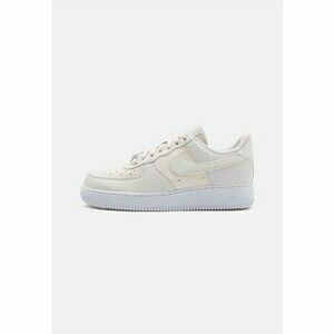 Rövid szárú edzőcipők Nike Air Force 1'07 Lv8 kép