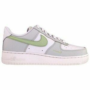 Rövid szárú edzőcipők Nike Air Force kép
