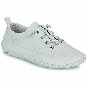 Rövid szárú edzőcipők Mustang - kép