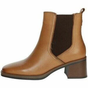 Csizmák Carmela 161946 kép