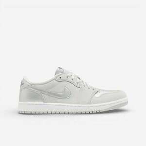 Rövid szárú edzőcipők Nike Jordan 1 Retro Low Silver kép