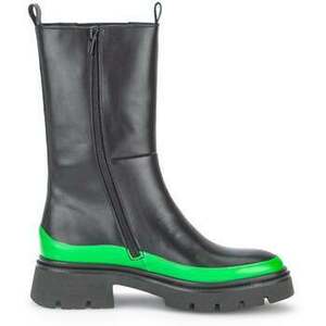 Bokacsizmák Gabor 91.834.33 kép