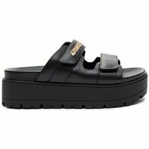 Szandálok / Saruk Guess FLJFAXELE03BK kép