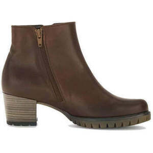 Bokacsizmák Gabor 76.653.55 kép