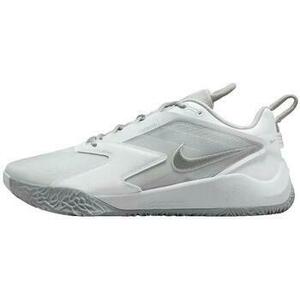 Fedett pályás sport Nike Air Zoom Hyperace 3 kép