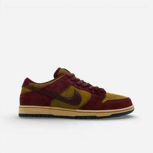 Rövid szárú edzőcipők Nike SB Dunk Low Dark Team Red Olive Flak kép
