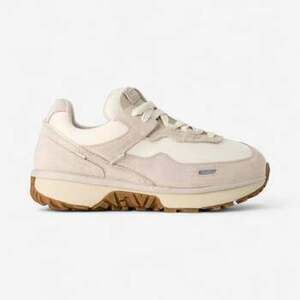 Rövid szárú edzőcipők UGG RetroFi Low Ceramic kép