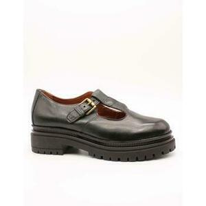 Alsóváros Mjus T60125 Derek kép