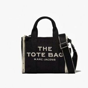 Kézitáskák Marc Jacobs M0017025 kép