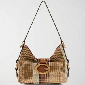Válltáskák Guess Hwab93 08720 kép