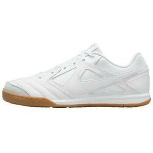 Foci Nike Gato kép