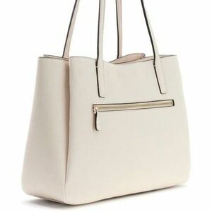 Táskák Guess Hwpd99 16230 kép