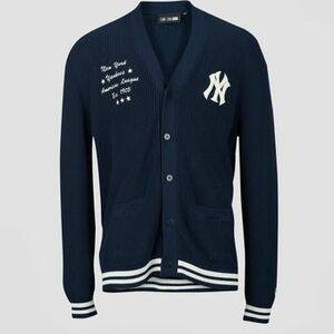 Kabátok New-Era MLB COLLEGIATE SCRIPT CARDI NEW YORK YANKEES kép