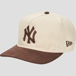 Baseball sapkák New-Era SUEDE VISOR 9FIFTY® AF NEW YORK YANKEES kép