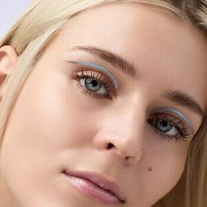 Szemhéjtus Catrice Space Glam Effect Liquid Eyeliner - 30 Cosmic Chrome kép