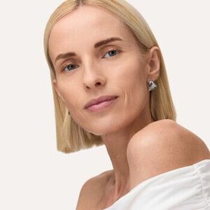 Arcápolási kiegészítők Catrice Micro Blade Waterproof Eyebrow Pencil - 10 Soft Blonde kép