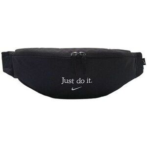 Övtáskák Nike Sportswear Heritage kép
