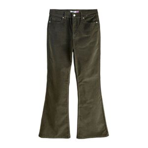 Next Farmer khaki kép